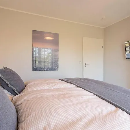 Sonne Und 1 Апартаменты Грёмиц